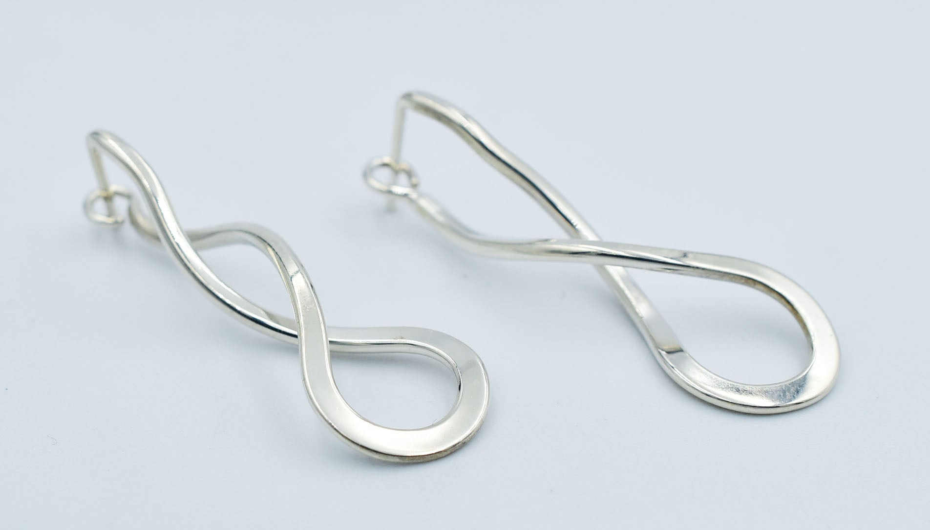 ED LEVIN ENDLESS BRAID EARRINGS .925 Sterling Silver image 0