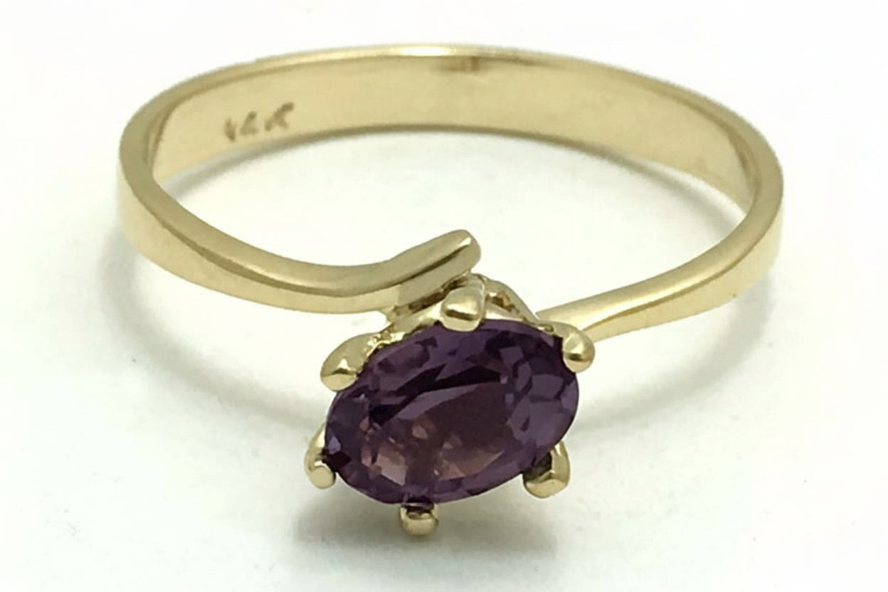 0.90 Carats ALEXANDRITE 14k Yellow Gold Ring image 0