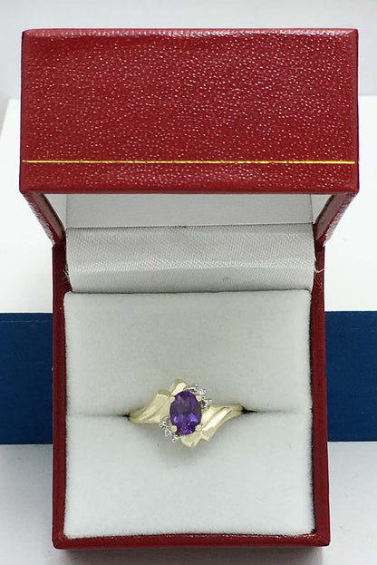 NATURAL 1.23 Carats AMETHYST & DIAMONDS 10k Yellow Gold Ring image 4