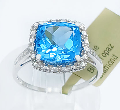 GENUINE 4.38 Cts BLUE TOPAZ & DIAMONDS RING 10K GOLD image 3