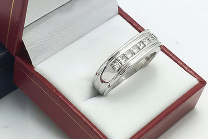 Genuine 0.8 Cts Diamonds 14k White Gold Men's Ring image 4