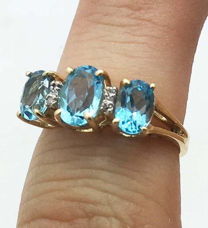 Natural 1.85 cts BLUE TOPAZ & DIAMONDS 14k RING image 3