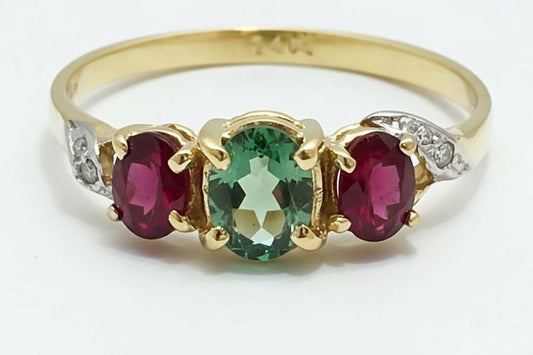 Natural 0.46 Cts ALEXANDRITE & RUBIES 14k Ring image 0