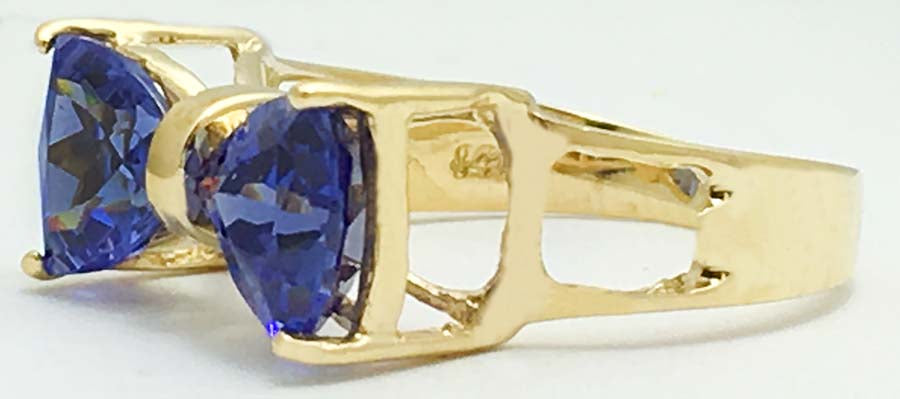 TANZANITE 2.15 carats TRILLIONS 14k Yellow Gold RING image 1