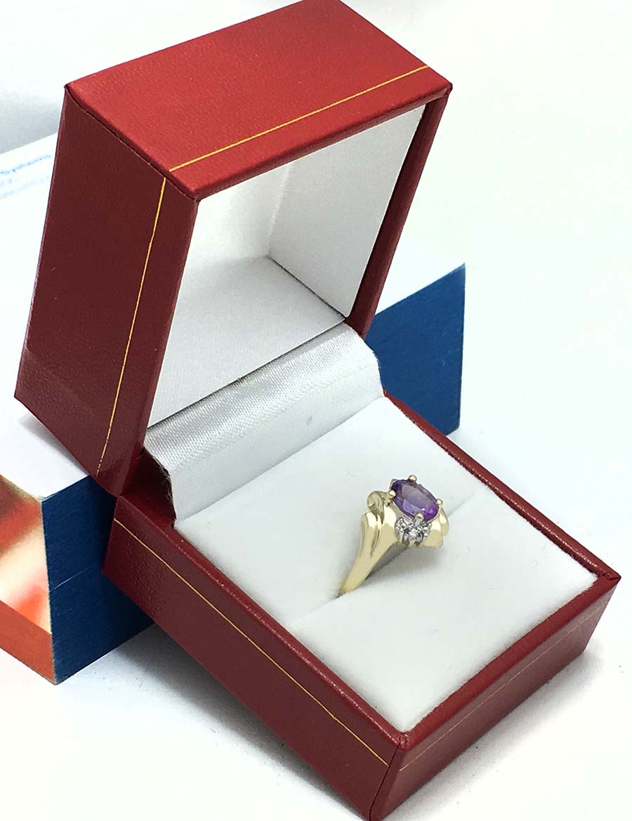 NATURAL 1.23 Carats AMETHYST & DIAMONDS 10k Yellow Gold Ring image 3