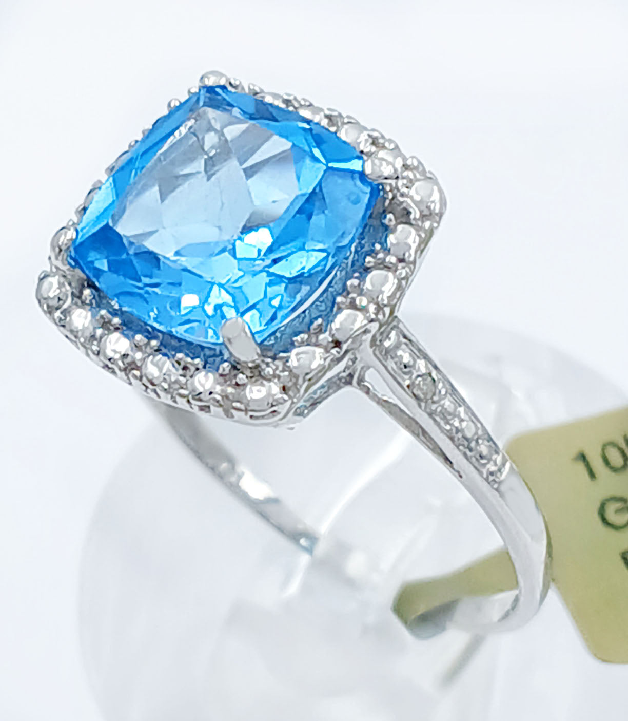 GENUINE 4.38 Cts BLUE TOPAZ & DIAMONDS RING 10K GOLD image 2